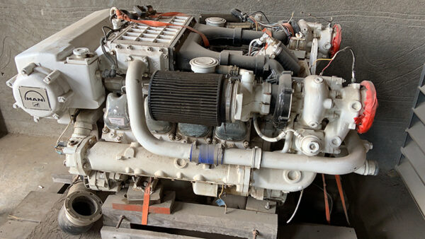 MAN Marine Engine D248LE401 700 HP
