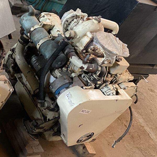 4BT CUMMINS MARINE ENGINE 