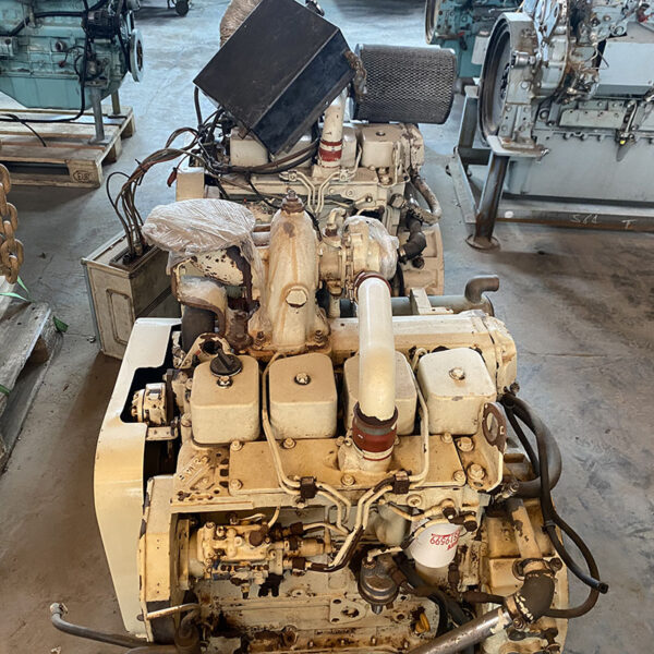 CUMMINS 4BT MARINE ENGINE 